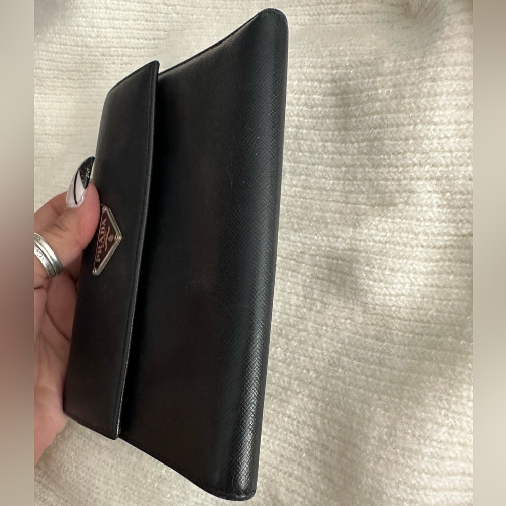 Authentic Prada wallet - Picture 11 of 11